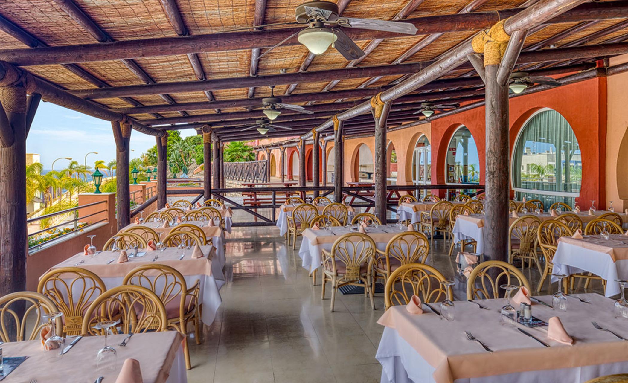 Playacalida Hotel Almunecar Exterior photo